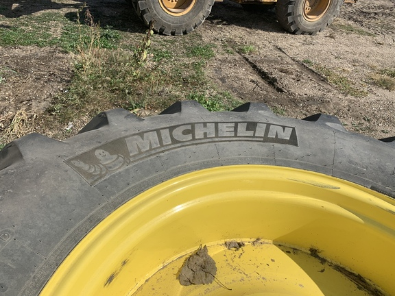 Equipment Details Michelin 600 65R38s